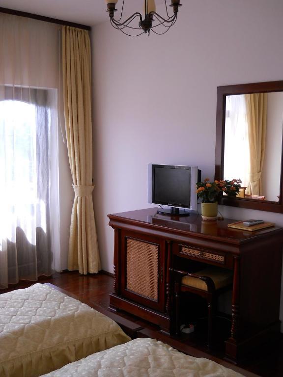 Casa Domneasca Hotel Curtea de Argeş Cameră foto